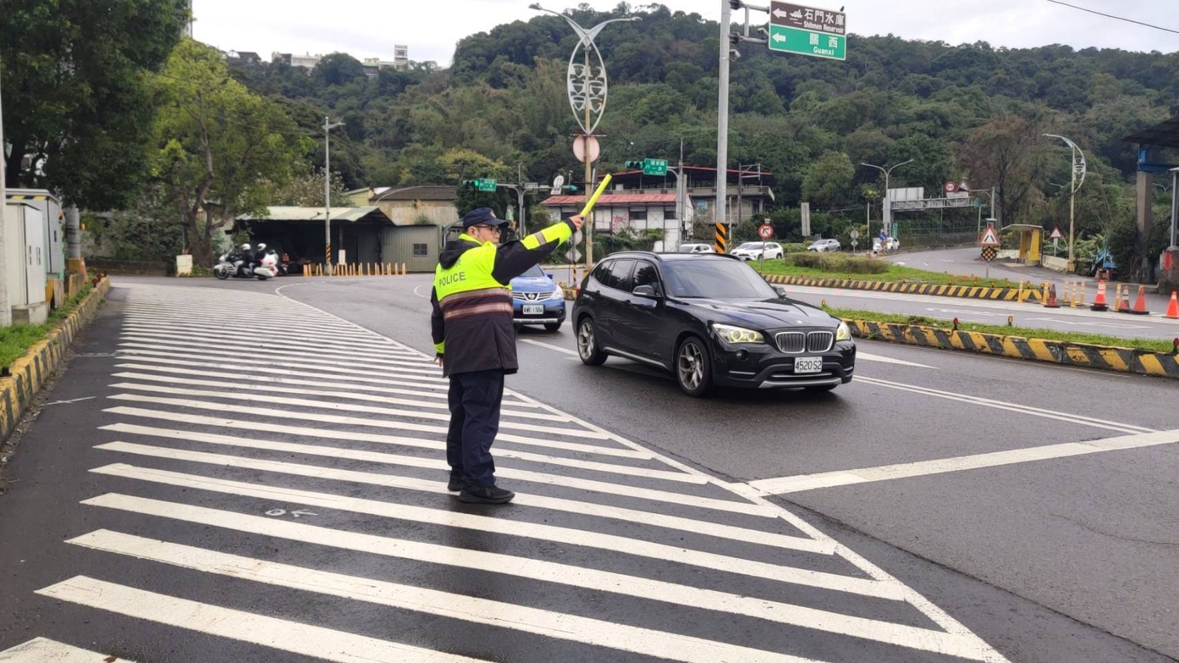 中秋連假返鄉出遊車流增 桃警加強疏導守護安全